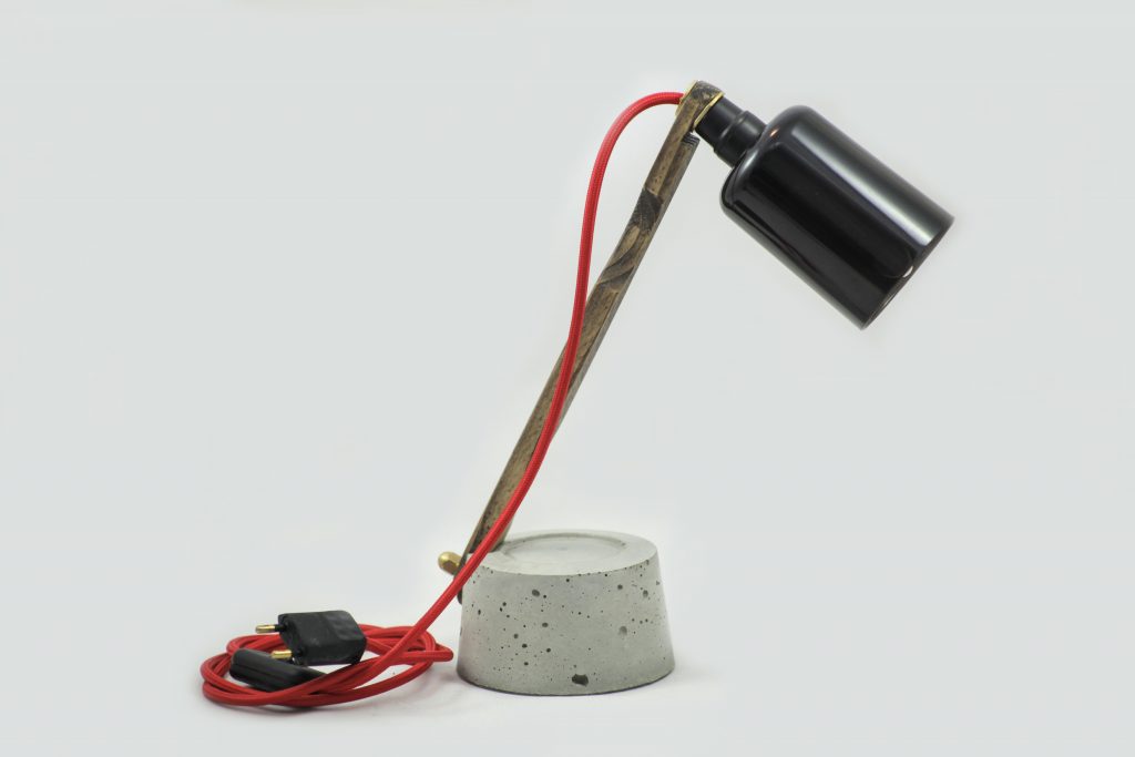 Lampe La Chevette en rouge et noire